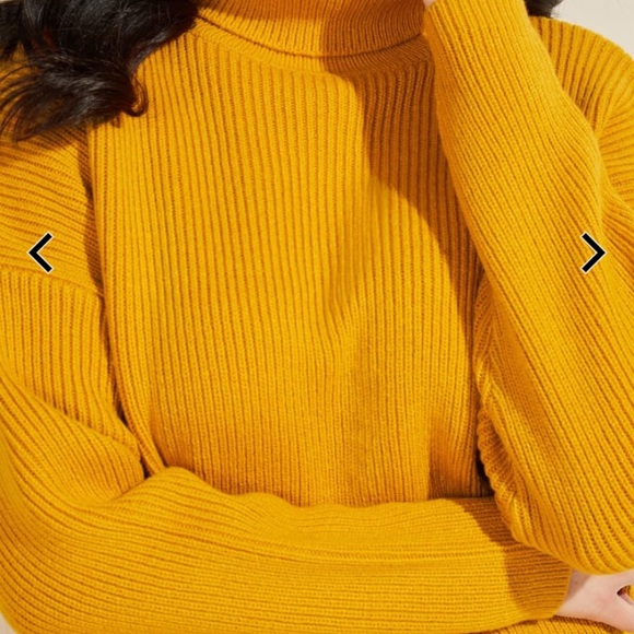 Marciano Mustard Colour Turtleneck Asymmetrical Sweater - Size XS - Picture 4 of 10
